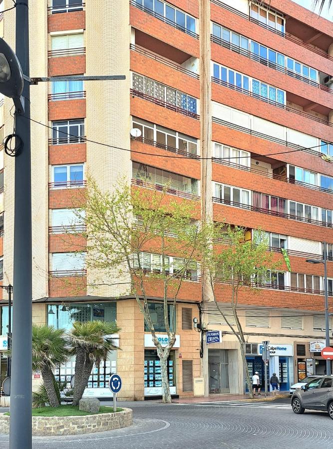 Moderno Apartamento Con Vistas Al Mar Calp Dış mekan fotoğraf